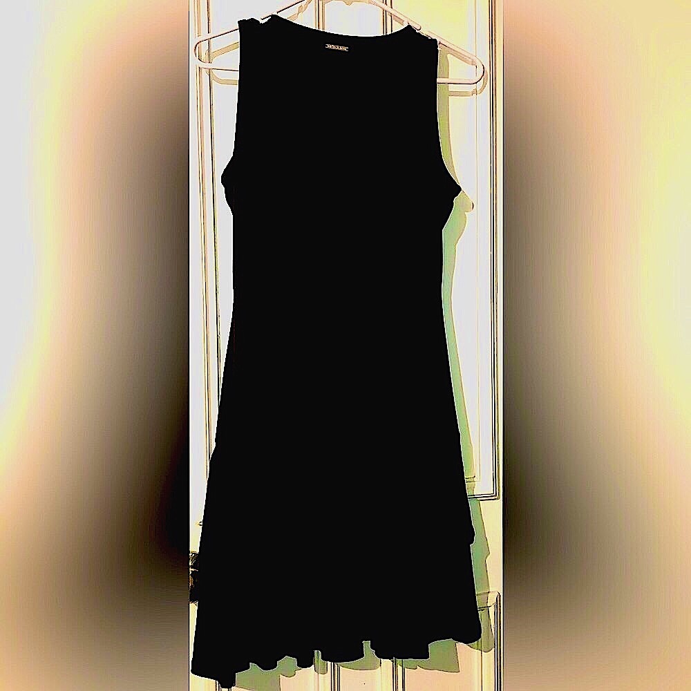 Michael Kors Women’s black sleeveless ruffle hem dress size small